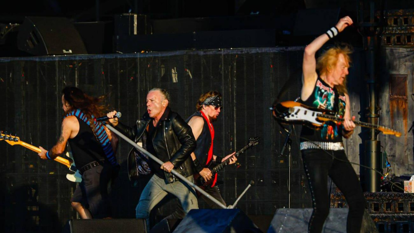 3ET0MPE 3ET0MPE CLISSON, FRANCE - JUNE 19 : Iron Maiden, during day 2 of the Hellfest heavy metal festival, on June 19, 2024 in Clisson, France. (Photo by Luis Gutierrez/Foto Norte)CLISSON, FRANCIA - 19 DE JUNIO:  durante el dia 2 del festival de heavy metal Hellfest, el 19 de junio de 2026 en Clisson, Francia.  (Foto de Luis Gutierrez /Norte Photo)(NORTEPHOTO.COM )