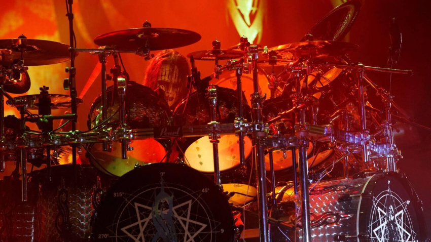 3AGFW84 3AGFW84 July 18, 2012 - Oklahoma City, Oklahoma, U.S - Drummer, JOEY JORDISON, also known as 1, of American heavy metal band Slipknot performs during the Rockstar Energy Drink Mayhem Festival at the OKC Zoo Amphitheater July 18, 2012 in Oklahoma City, Oklahoma. (Credit Image: © Kevin Pyle/ZUMAPRESS.com)