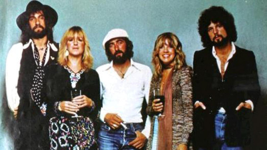 KY102R Fleetwood Mac is a British-American rock band formed in 1967 in London. Their 1977 album 'Rumours' became one of the best-selling albums of all time, reflecting the band's internal dynamics and personal relationships.