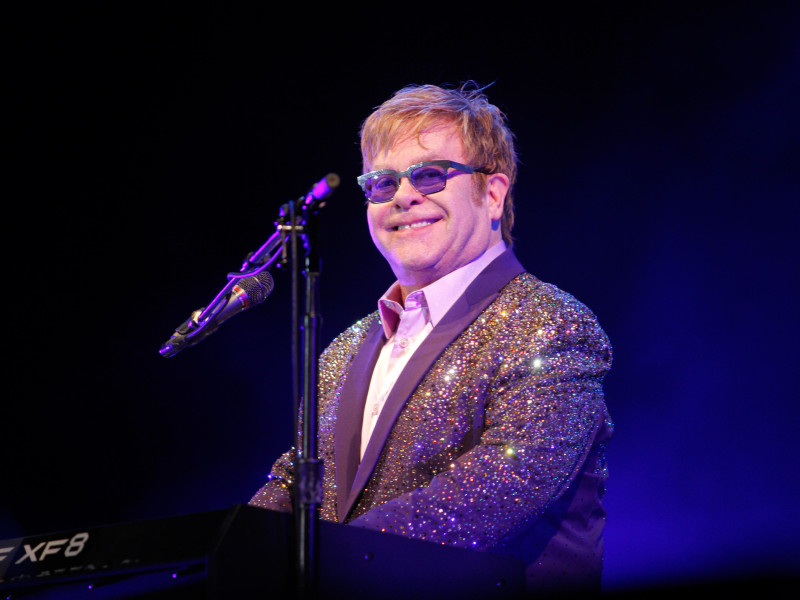 HRXH66 Elton John playing llive in Palma de Majorca