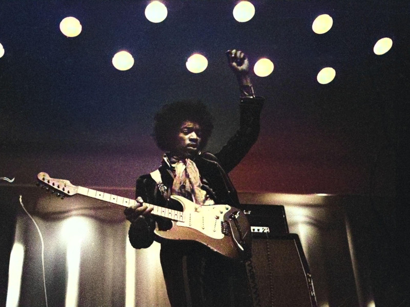 2GYH90N Jimi Hendrix 1967 in Helsinki, Culture House, colorized photo. Photo by Hannu Lindroos / Lehtikuva