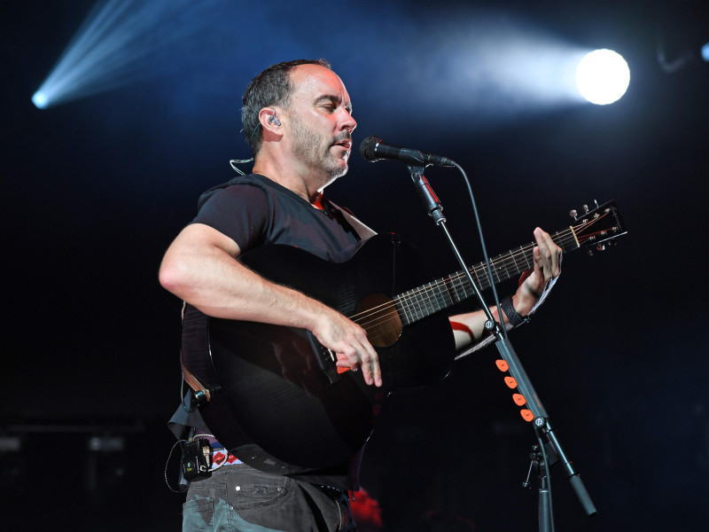 W5BYXT WEST PALM BEACH, FL - JULY 26: Dave Matthews of The Dave Matthews Band performs at The Coral Sky Amphitheatre on July 26, 2019 in West Palm Beach Florida. Credit MPI04/MediaPunch