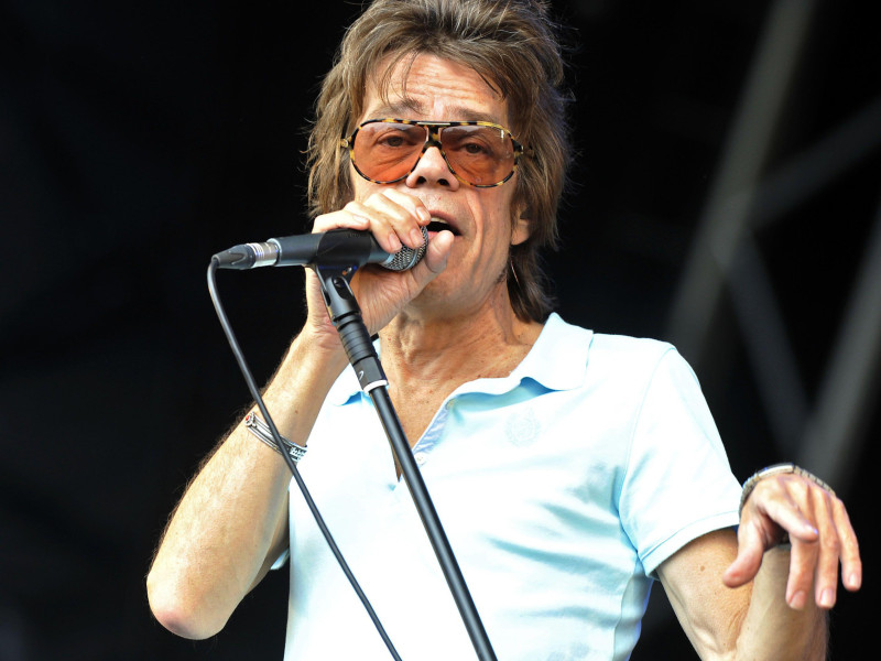 2D73K6G David Johansen of the New York Dolls performing live at the Lovebox Weekender festival, in Victoria Park in east London