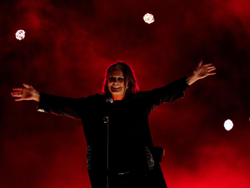 2JN3D9F Ozzy Osbourne performs on stage during the Closing Ceremony for the 2022 Commonwealth Games at the Alexander Stadium in Birmingham. Picture date: Monday August 8, 2022.