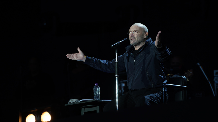 JFAHDP London, UK. 30th June, 2017. Phil Collins performing live in the headline slot on the Great Oak stage as part of the 2017 British Summer Time (BST) Festival in Hyde Park in London. Photo date: Friday, June 30, 2017. Photo credit should read: Credit: Roger Garfield/Alamy Live News