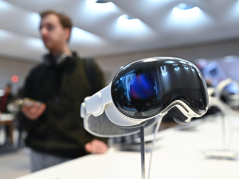 2WG8XJE The Apple Vision Pro headset is seen on display at the Fifth Avenue Apple store in New York City. The Vision Pro, the tech giant's $3,499 headset, is