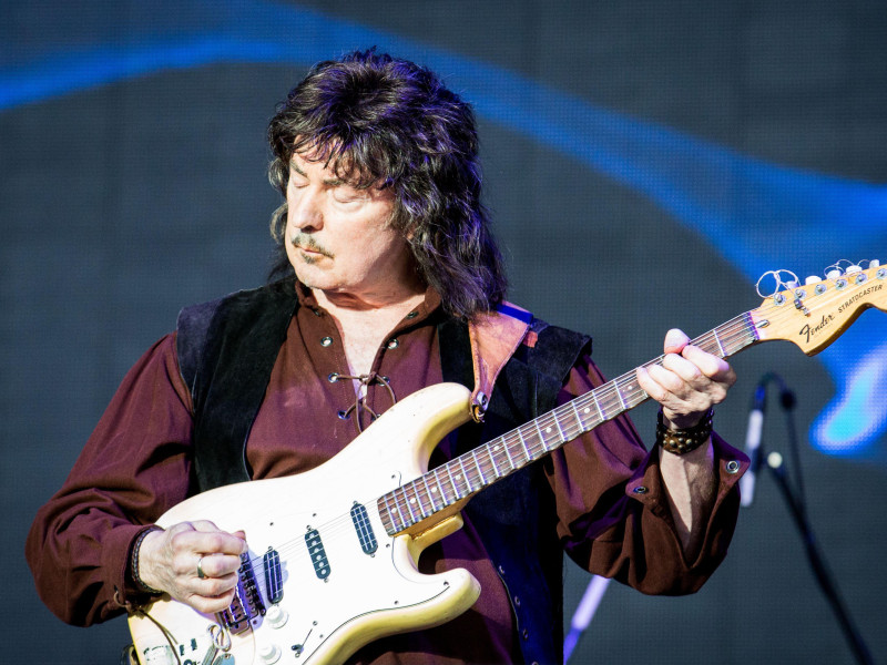 2WMEB0N The guitarist Ritchie Blackmore of Rainbow and Deep Purple. Image shot 06/2019. Exact date unknown.