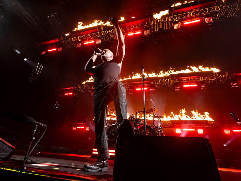 3B6F28P February 29, 2024, Austin, Texas: Heavy Metal superstars Disturbed perform a sold-out concert at the Moody Center in Austin, Texas on on February 29th, 2024 (02/29/24).  Photo of DAVID DRAIMAN. (Credit Image: © Michael Mullenix/ZUMA Press Wire)