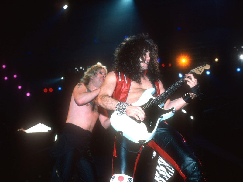 2HMG516 Ozzy Osbourne & Jake E Lee in concert circa 1984 Credit:  Jeffrey Mayer/ Rock Negatives / MediaPunch