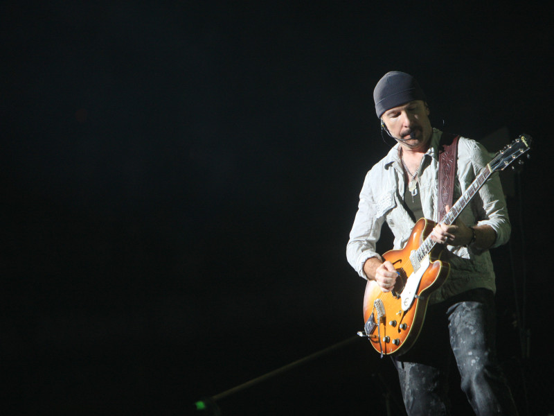 D253D3 Barcelona, Spain, guitarist The Edge of Irish rock band U2