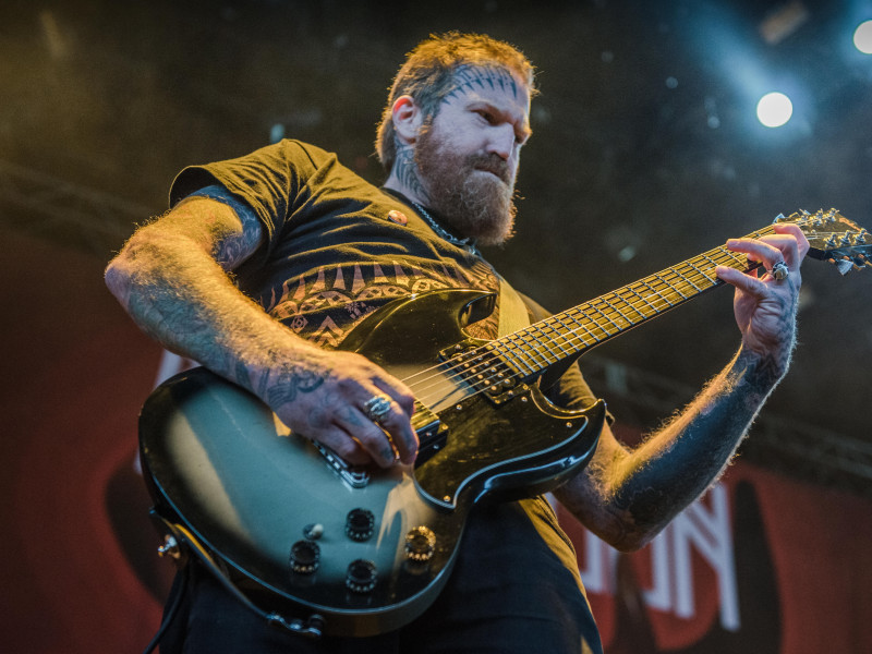 DBH6EN Heavy Metal band Mastodon performing live at Mayhem Fest 2013. Mastodon is an American heavy metal band from Atlanta, Georgia, formed in 2000. The band consists of bassist and vocalist Troy Sanders, guitarist Brent Hinds, guitarist Bill Kelliher and drummer Brann Dailor.