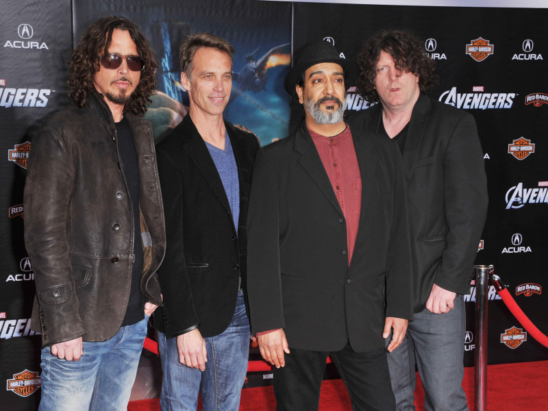 T3AK0N Soundgarden's - Chris Cornell, Matt Cameron, Kim Thayil, Ben Shepherd at the Avengers Premiere at the El Capitan Theatre In Los Angeles.Soundgarden s - Chris Cornell, Matt Cameron, Kim Thayil, Ben Shepherd Event in Hollywood Life - California, Red Carpet Event, USA, Film Industry, Celebrities, Photography, Bestof, Arts Culture and Entertainment, Topix Celebrities fashion, Best of, Hollywood Life, Event in Hollywood Life - California, Red Carpet and backstage, movie celebrities, TV celebrities, Music celebrities, Topix, actors from the same movie, cast and co star together. inquiry tsuni@Ga