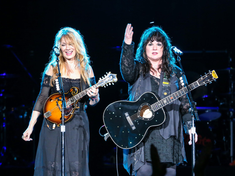 F4GKXC Music Group and Rock and Roll Fall of Fame members HEART bring their 2013 Summer Tour to Raleigh, NC. Heart is an American rock band which first found success in Canada and later in the United States and worldwide. Over the group's four-decade history, the band has had three primary lineups, with the constant members being sisters lead singer Ann Wilson and guitarist Nancy Wilson.