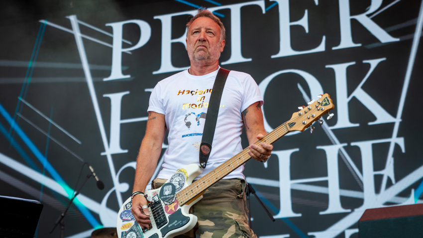 PBT8AC Peter Hook and the Light, perfoming at Rewind Scotland, Scone Palace, Perth, Perthshire on Friday 20th of July 2018  : Photo Credit Martin Bone (Scotl