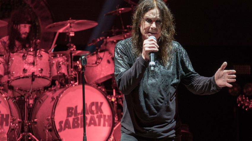 T185N2 Tinley Park, Illinois, USA. 4th Sep, 2016. TOMMY CLUFETOS and OZZY OSBOURNE of Black Sabbath perform live at Hollywood Casino Amphitheater in Tinley Park, Illinois Credit: Daniel DeSlover/ZUMA Wire/Alamy Live News
