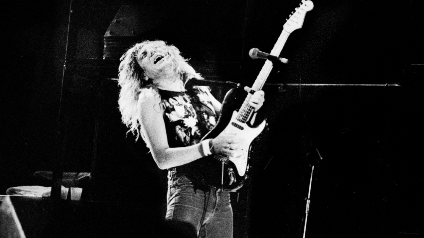 2ANRTGK Toulon France, 21 September 1991 , Circuit Paul Ricard Live Concert of Iron Maiden : Janick Gers