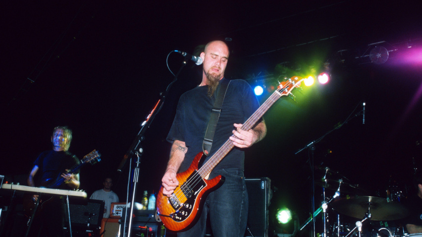 2C6H79A Queens of the Stoneage performing at The Garage 28/08/2000, London, England, United Kingdom.