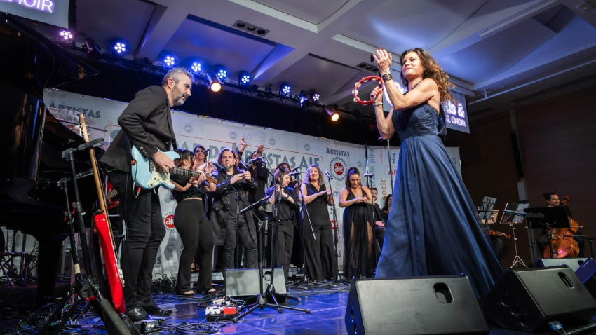 Así fue la presentación de la colaboración de “Todo a pulmón” con Rebeca Rods y Miguel Ríos