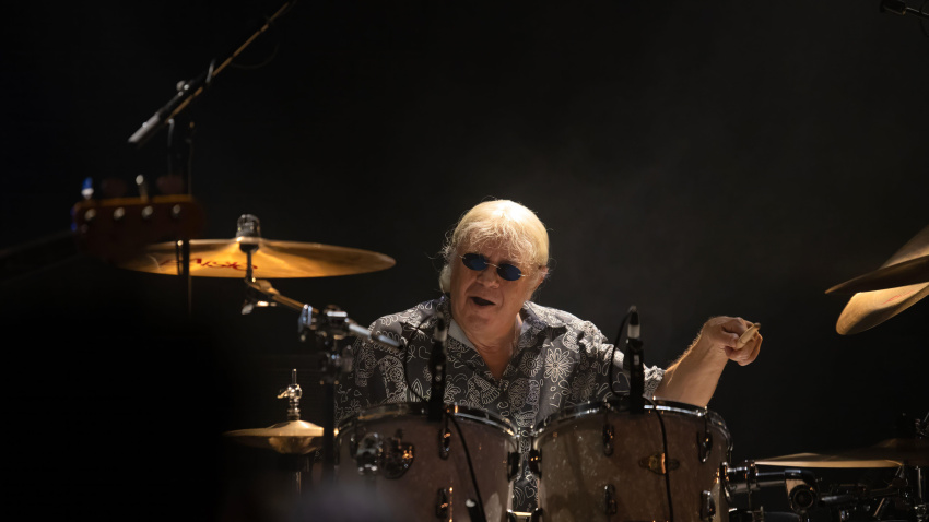 3CPXNM7 Ian Paice And Purpendicular At The Q-Factory At Amsterdam The Netherlands 28-9-2025