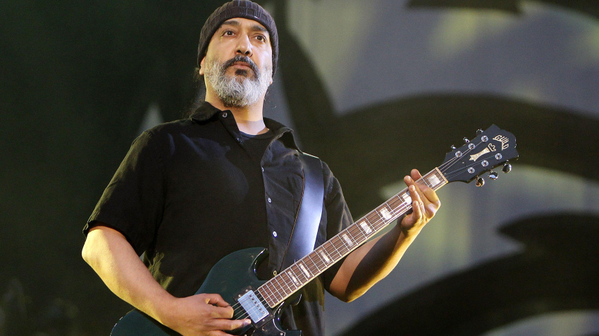 2HBGYA0 Kim Thayil, guitarist of Soundgarden, performs at Hard Rock Calling in Hyde Park on 13 July,2012.