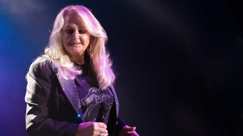 2T1843J Bonnie Tyler tritt im Rahmen ihrer "40 Jahre Total Eclipse of the Heart" Tour im RuhrCongress Bochum auf.