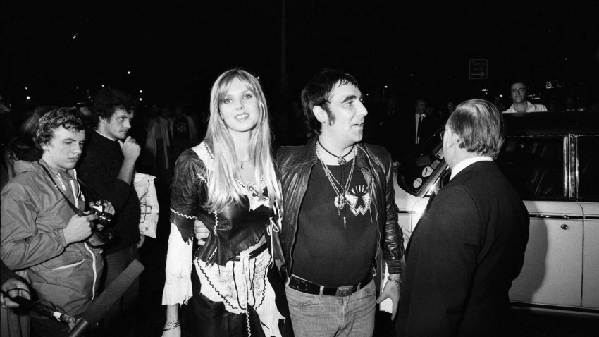 ERTA3N Keith Moon, drummer of the British rock group The Who, attending the premier of the new film "The Buddy Holly Story" in the West End with fiancee Annette Walter-Lax as guests of Paul and Linda McCartney. After dining with Paul and Linda at Peppermint Park in Covent Garden, Keith and Annette returned to their flat in Curzon Street, Mayfair where he was found dead early the next morning after overdosing on 32 tablets of clomethiazole, prescribed to Moon to alleviate his alcohol withdrawal symptoms. 6th September 1978.