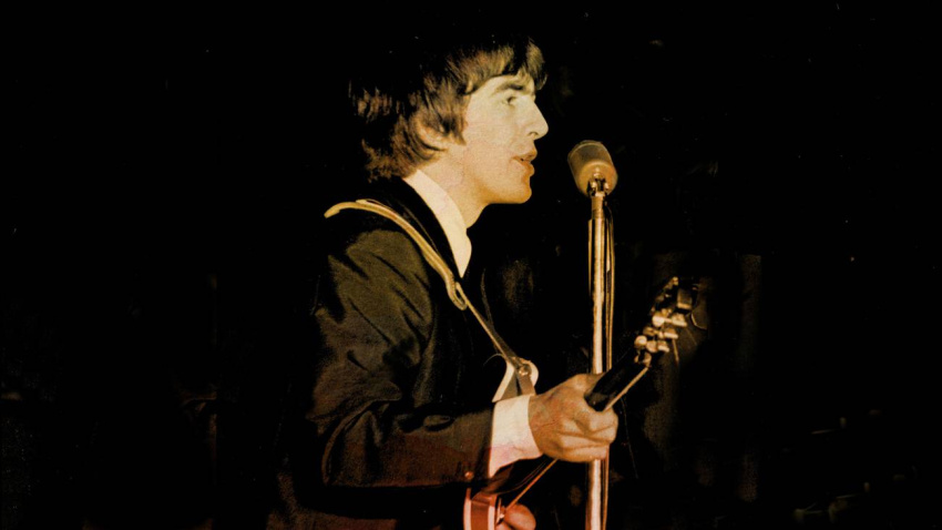 2J7YXH6 George Harrison with The Beatles, 1964