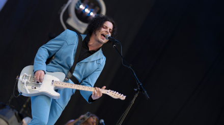 CW1YMT Jack White