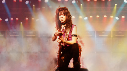 Vinnie Vincent (KISS) responde a las críticas por cobrar 200 dólares por una canción: “Es el caviar del arte, no todo el mundo se lo puede permitir”