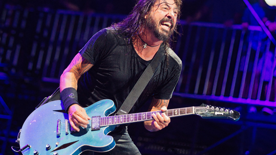 2S0EN1J Foo Fighters perform at Kaaboo music festival