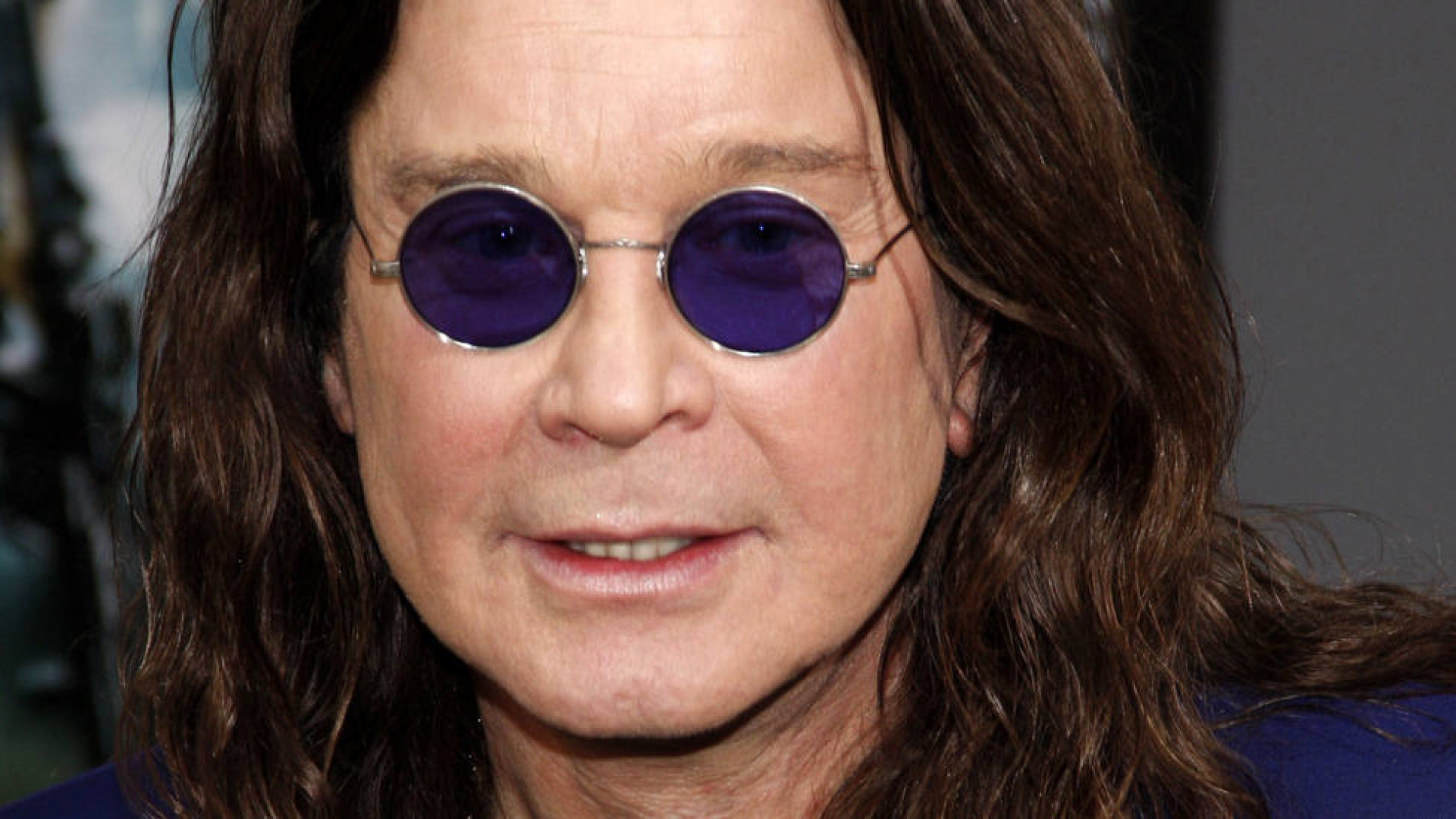 Ozzy osbourne. Очки оззи. Очки как у оззи осборна. Оззи осборн в очках. Оззи осборн.
