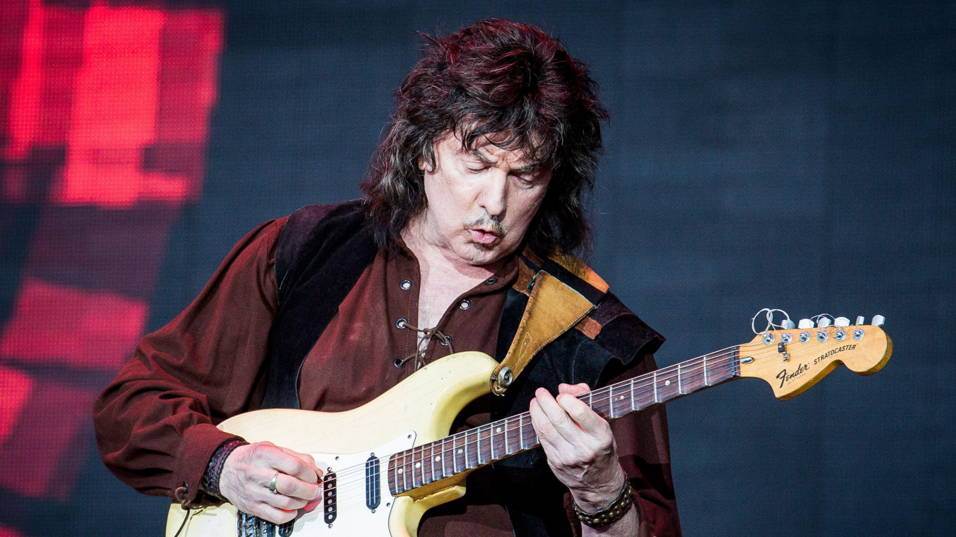 Ritchie Blackmore (ex-Deep Purple) desvela el diagnóstico que tiene preocupado a todos sus fans:...