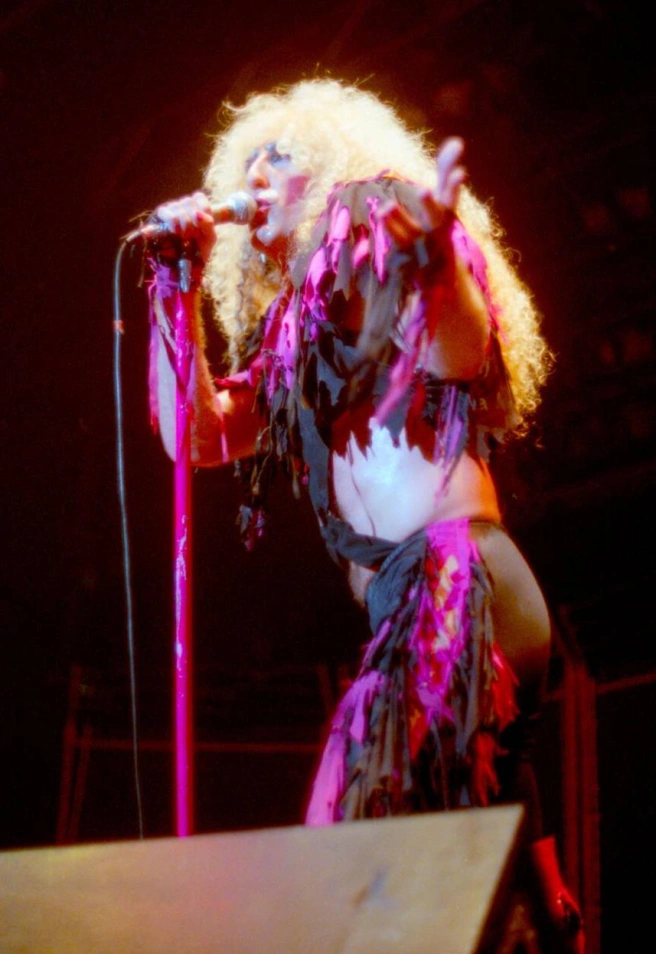 3CA5WYC 3CA5WYC Lakeland, Florida, USA: TWISTED SISTER - DEE SNIDER performing during the Stay Hungry tour - Lakeland Civic Center - Oct. 19, 1984 (Credit Image: © Christopher Helton via ZUMA Press Wire)