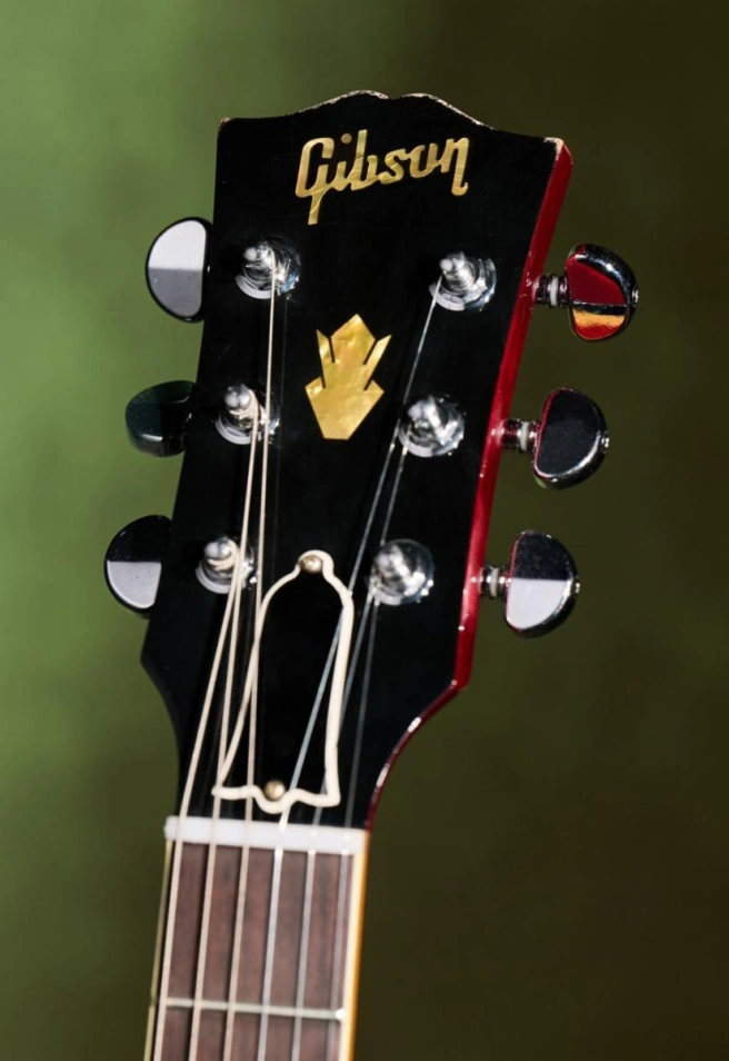 Gibson inmortaliza a Gustavo Cerati con una exclusiva guitarra ES-335 de edición ultralimitada