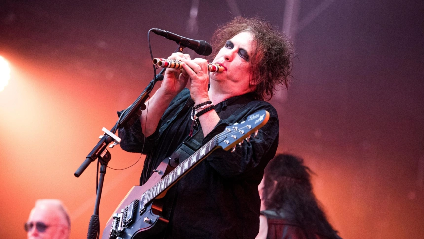 TTDW0X Robert Smith, singer of the English post-punk band The Cure, performing live on stage at the Firenze Rocks Festival 2019