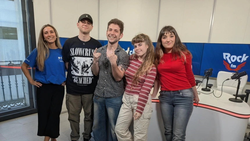 Ashleys, la banda que enamoró a Weezer y que empieza "una nueva era" un año después de triunfar en Mad Cool