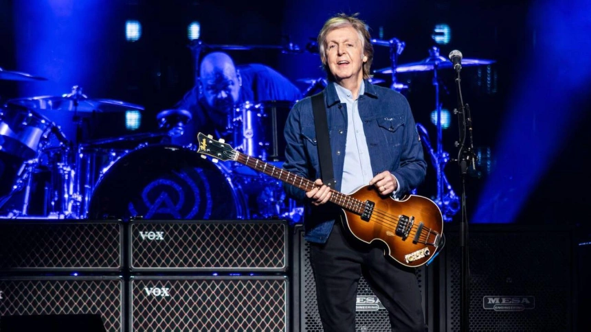 3ER9P9D 3ER9P9D Glasgow UK, 14th December 2018, Paul McCartney, OVO Hydro, Glasgow. credit Stephen Wilson Photography