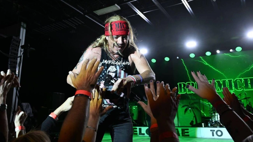 3DYFN5W Pompano Beach FL, USA. 06th Mar, 2026. Bret Michaels performs during his Live & Amplified Tour at The Pompano Beach Amphitheater on March 6, 2026 in Pompano Beach, Florida. Credit: Mpi04/Media Punch/Alamy Live News