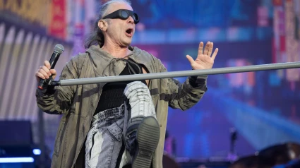 2R6KJXW SOLVESBORG 20230609 English heavy metal band Iron Maiden with singer Bruce Dickinson performs at Sweden Rock Festival 2023. Foto: Fredrik Sandberg/TT/kod 10080 Credit: TT News Agency/Alamy Live News