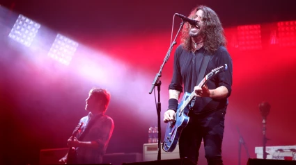 MMCX3F The Foo Fighters led by Dave Grohl perform on the Pyramid Stage at the 2017 Glastonbury Festival.