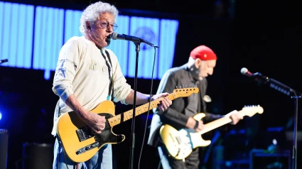 3A7WXJ1 Pete Townshend and Roger Daltrey of the rock band The Who perform on stage during the Teenage Cancer Trust show at the Royal Albert Hall, London. Picture date: Thursday March 27, 2025.