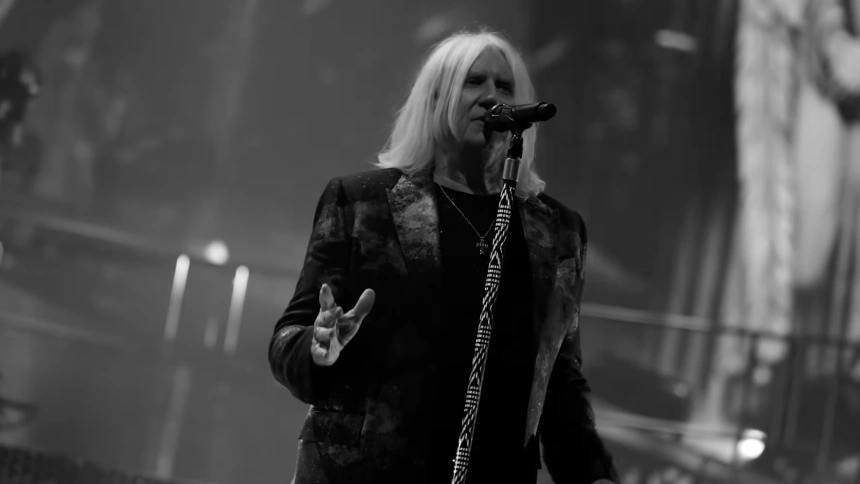 Así suena en directo Def Leppard tocando el “Personal Jesus” de Depeche ...