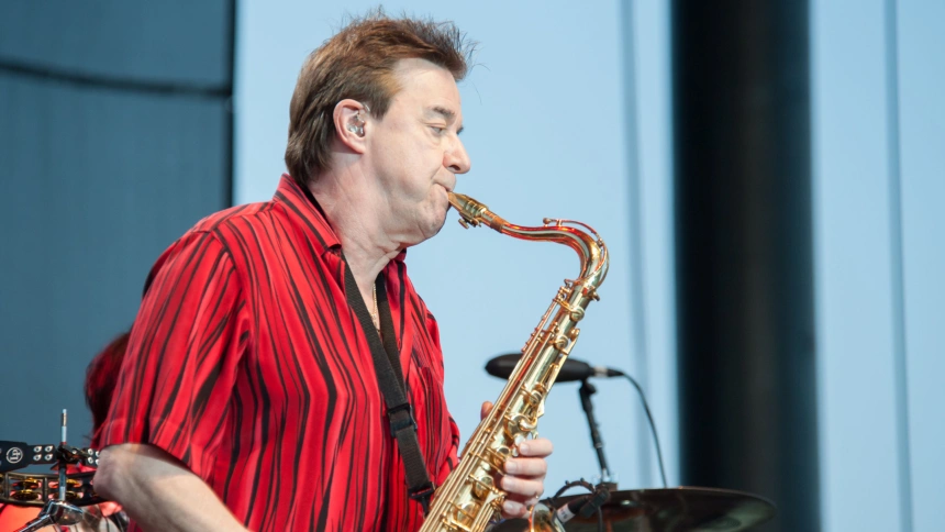 DBX5DB LINCOLN, CA - AUGUST 3: Sax player Walt Parazaider of the rock band Chicago performs at Thunder Valley Casino Resort on August