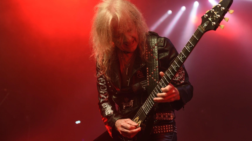 2X7HR2J Munich, Germany. 19th May, 2024. Munich, Germany, May 19th 2024: K. K. Downing (Guitar) from KKs Priest during the Return of the Sinner European Tour 2024 at Backstage Werk, Munich. (Sven Beyrich/SPP) Credit: SPP Sport Press Photo. /Alamy Live News