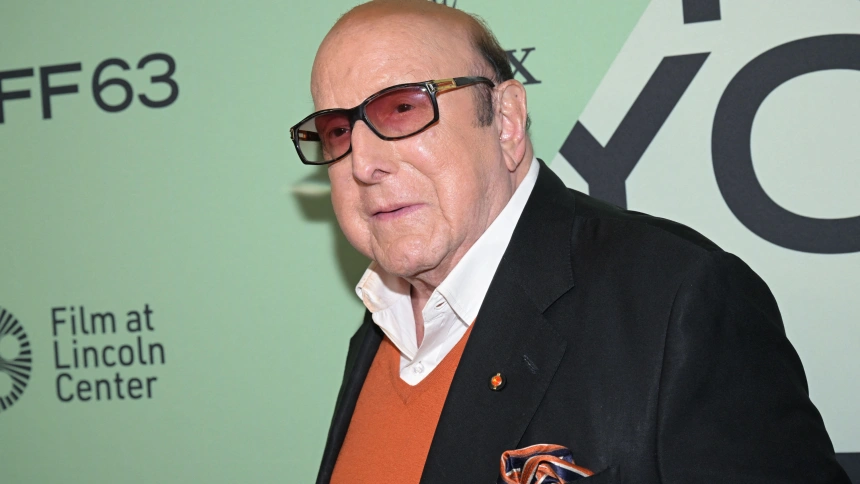 3CRARYR Clive Davis