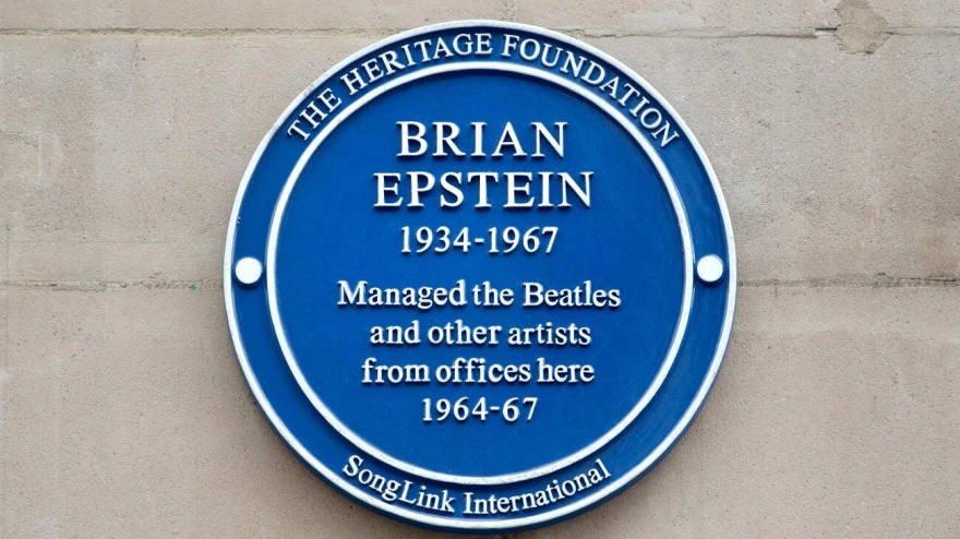 EKF3HX London, England, UK. Commemorative Blue Plaque: Brian Epstein, 1934 - 1967,...  Argyll Street, 5-6, Sutherland House