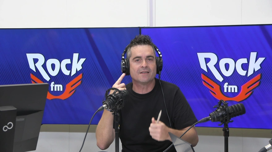 El Francotirarock, el fútbol sala y los polideportivos